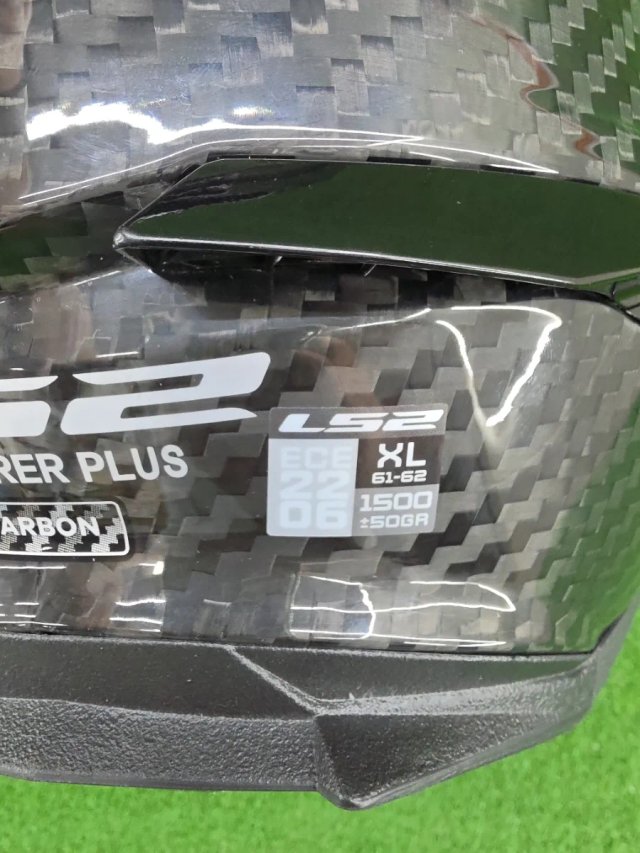 LS2 Explorer Carbon Gloss Casco Moto