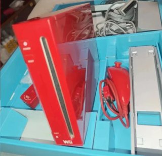 Nintendo Wii Edición 25 Aniversario Roja en CAJA