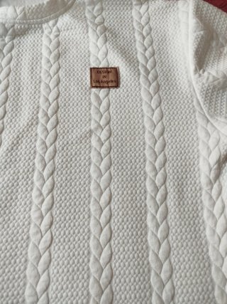Camiseta y pantalón corto blanco
