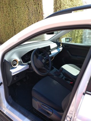 SEAT Arona 2022 1.0 TSI (95CV) 70kW