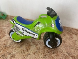 Moto Infantil Kawasaki 190