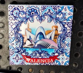 Imán Nevera Valencia Ventana Azul
