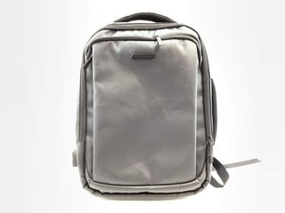 Maletín portátil Paco Martinez gris
