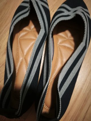 Bailarinas punta fina negras y grises. Nuevas