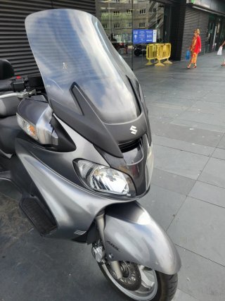 Scooter suzuki burgman 650 ececutive 09