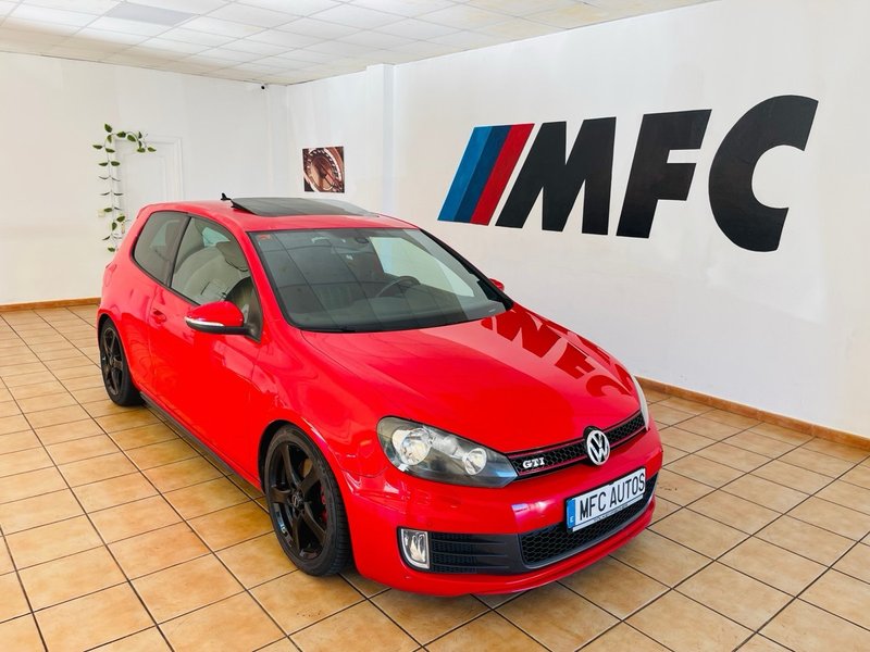 Volkswagen Golf 2010, foto 2