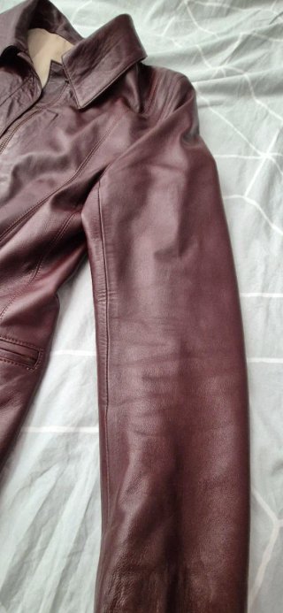 Chaqueta de cuero burdeos mujer T-38