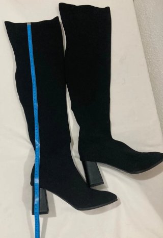 Botas altas negras