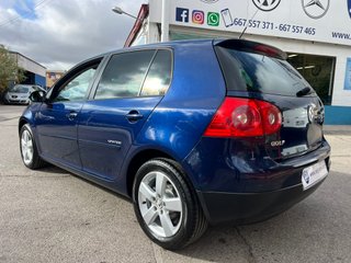Volkswagen Golf 1.4 Spirit 75CV