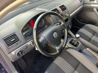 Volkswagen Golf 1.4 Spirit 75CV