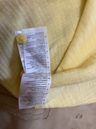 Camicia da donna a maniche corte gialla