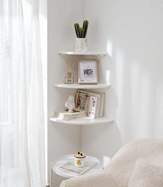 Estantes flotantes blancos (madera)