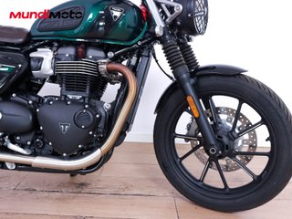 TRIUMPH SPEED TWIN 900