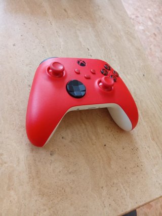 Mando Xbox Pulse Red - Casi sin uso