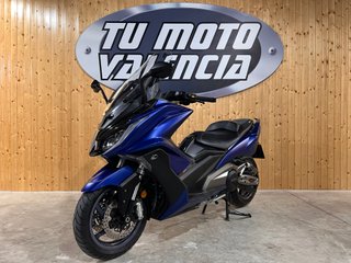 Kymco AK 550