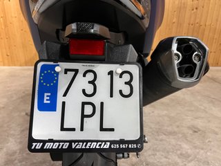 Kymco AK 550