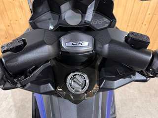 Kymco AK 550