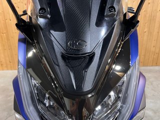 Kymco AK 550