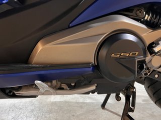 Kymco AK 550