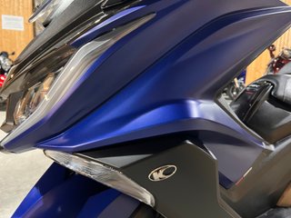 Kymco AK 550