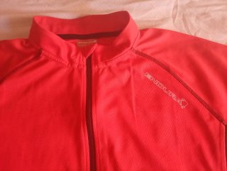 Maillot Gravel Endura Rojo Talla XL