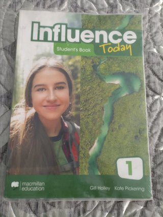 INFLUENCE TODAY 1 Student's book: libro de text...