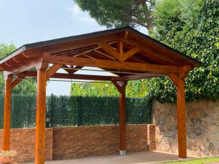 Tetto in legno con isolamento