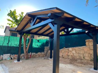 Tetto in legno con isolamento