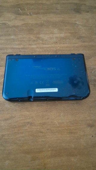 Pacchetto Nintendo 3DS XL: Caricatore, Custodia e Giochi