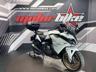 CFMOTO 650 GT ABS Blanca