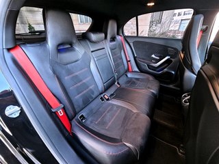 MERCEDES BENZ A35 AMG 2019 IMPECABLE !!!!