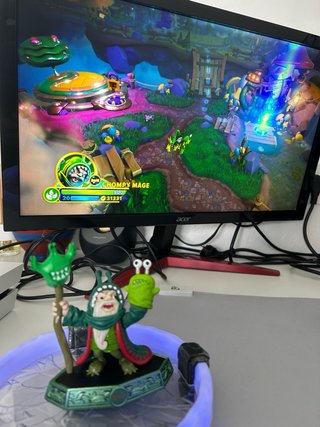 Skylanders Chompy Mage