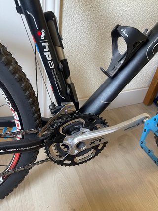 Bicicleta Cube Reaction Pro Montaña