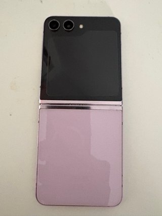 Samsung Galaxy Z Flip5 SM-F731B