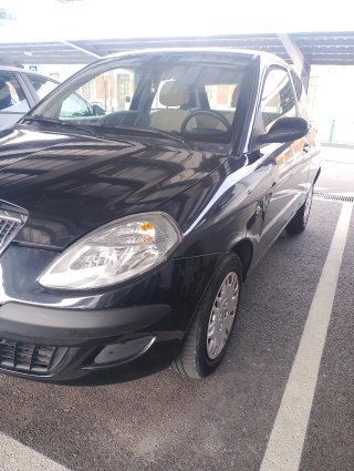 Lancia Ypsilon 2004