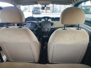 Lancia Ypsilon 2004