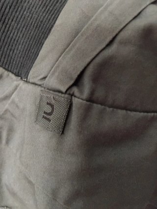 Bermudas Quechua Talla 44 Verde Oliva