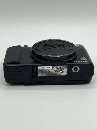 Nikon Coolpix S9900 - Premium Compact Digital