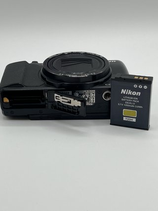 Nikon Coolpix S9900 - Premium Compact Digital