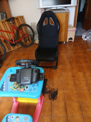 Playseat Racing Simulator per PS4