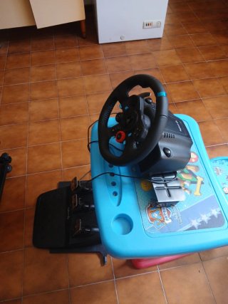 Playseat Racing Simulator per PS4