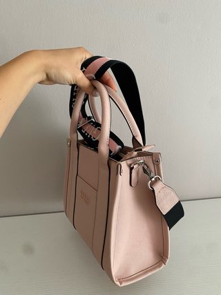 Bolso Guess Rosa y Negro