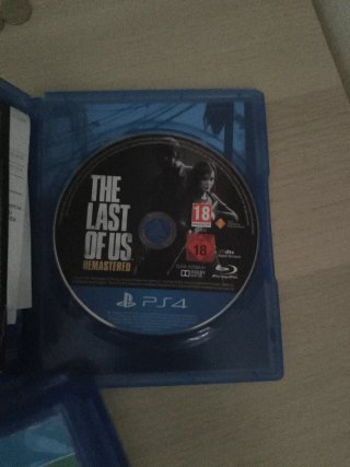 Play 4 con varios juegos