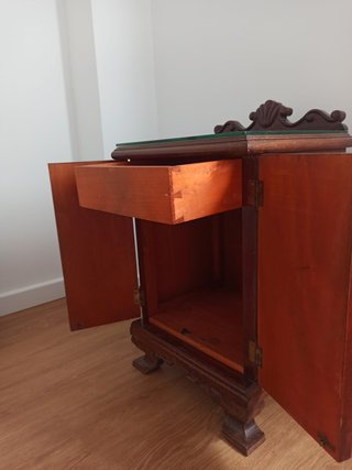 Mesita de noche vintage 60cm (precio negociable)