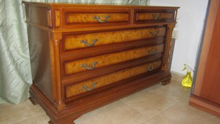 Regalo muebles de dormitorio de matrimonio.