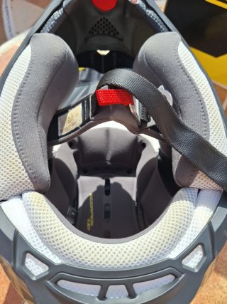 Casco Scorpion Motocross Enduro California