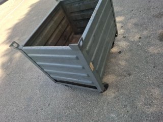 Carro de transporte metálico