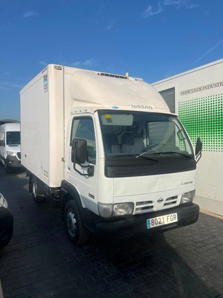 NISSAN CABSTAR 35.13 PARA HIELO