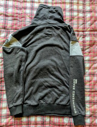 Sudadera sin capucha Koroshi