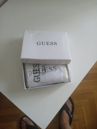 Monedero Guess Blanco Estampado